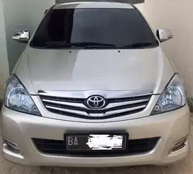Innova Istimewa Bensin super