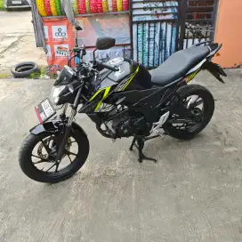 Honda CB 150R LED Tahun 2018 Pajak Hidup Orisinil Terawat CB150R 2019