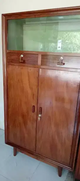 lemari jati serbaguna