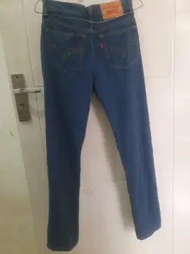 Celana jeans denim