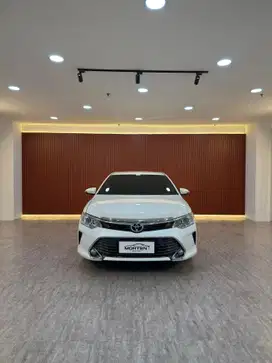 Toyota Camry 2.5 V 2016