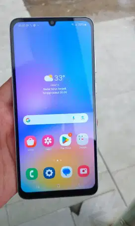 Samsung A05 memori 4/64 mulus harga nego dikit