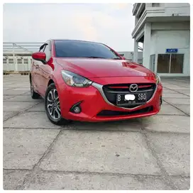 (ICONIC RED) MAZDA-2 R 1.5 AT 2015