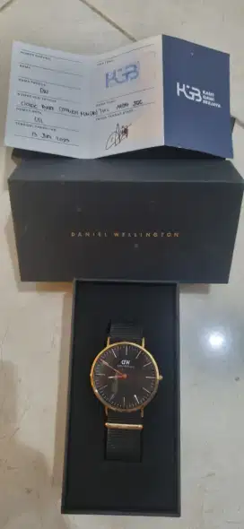 Jam Tangan DW Daniel Wellington ORI Dijamin