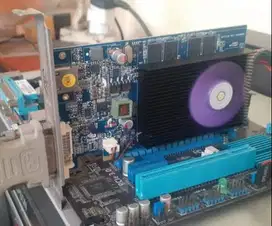 VGA PCIe Nvidia Geforce 210 normal