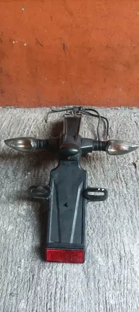 Spakbor yamaha R15 ori