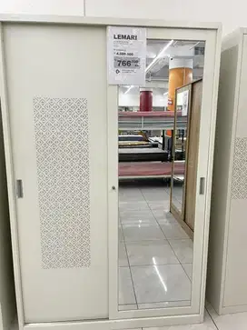 lemari pakaian 2 pintu