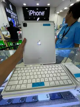 IPAD PRO 12.9” 512GB SILVER SET KEYBOARD DAN MOUSE ORI APPLE