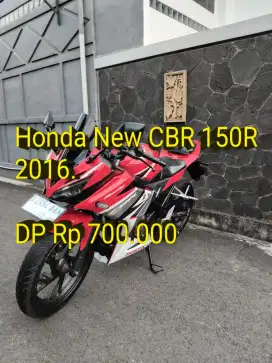 CBR 150R 2016. Pajak ON. Standar. Mulus. Ori. Ban OK. Cash/Kredit/TT