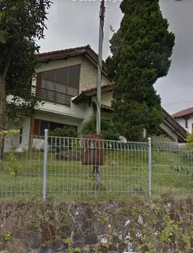 Dijual Tempat Healing Ciamik Villa Bukit Trawas Garden 2 Lantai