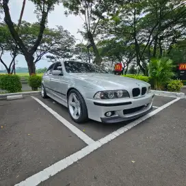 BMW E39 528i A/T 1997 Mulus