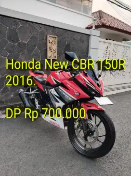 CBR 150R 2016. Pajak ON. Standar. Mulus. Ori. Ban OK. Cash/Kredit/TT