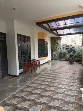 Di Jual Cepat Rumah Besar di Marga Mulya Bekasi Utara