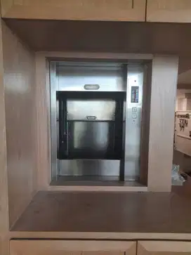 Dumbwaiter/Lift Barang