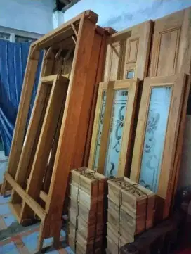 Kusen fulset buat 1 unit rumah nutup