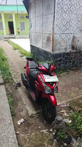 Vari 125 kzr 2013 ISS