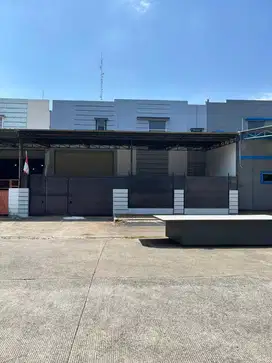 Gudang dan office disewakan di pergudangan taman tekno