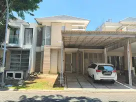 Rumah pakuwon indah The mansion furnish