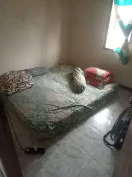 Tempat tidur springbed