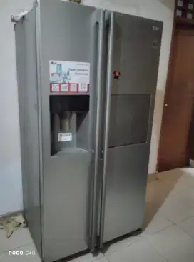 kulkas bekas 2 pintu LG