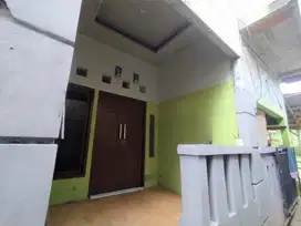 RUMAH SEKEN 2LT DI KEBAGUSAN 300 JUTAAN, DEKAT HALTE BUSWAY RAGUNAN