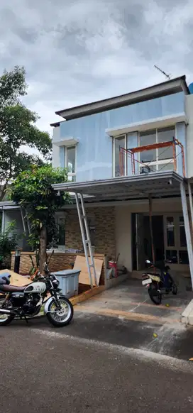 RUMAH CANTIK & SIAP HUNI – GADING SERPONG CLUSTER THOMSON