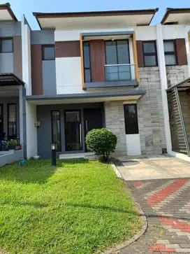 Dijual Rumah Standart Halaman Luas Delatinos BSD Serpong