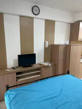 DISEWAKAN TAHUNAN APARTEMEN GREENBAY TYPE STUDIO FURNISH TAHAP 2