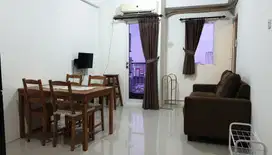 Disewakan Apartemen Puncak Dharmahusada 2BR Full Furnished Strategis