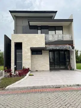 Dijual Rumah Baru Gress Grand Pakuwon