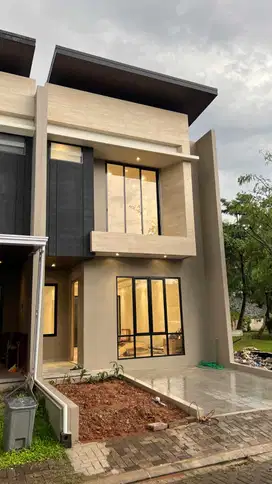 Rumah Baru 2 Lantai 4 Kamar Hadap Utara di Vanya Park