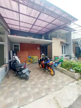 Rumah siap huni DP 0% lokasi 10 menit ke stasiun depok