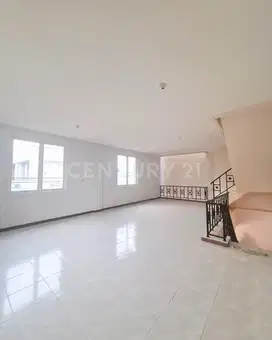 Dijual Ruko 3 Lantai Lokasi Strategis di Kota Harapan Indah Bekasi