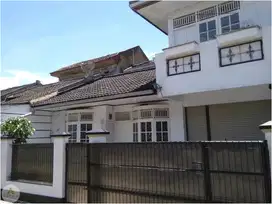 Rumah Siap Huni 2 Lantai di Taman Cibaduyut Indah Bandung