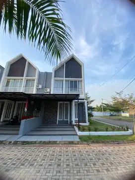 Di jual cepat BU Rumah 2 lantai rga Khusus akad di bulan Juni 2025