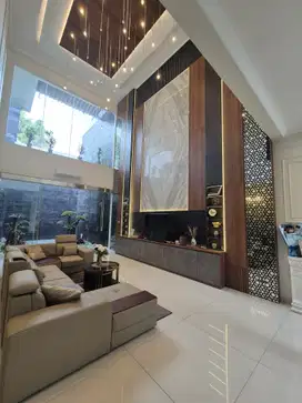 Dijual Rumah Mewah 2 lantai Full Furnished di Sayap Setiabudi Bandung