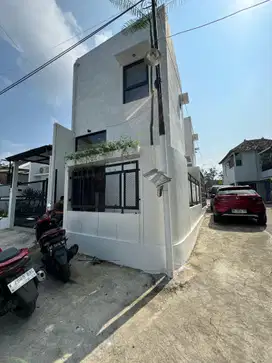 Rumah Di Jalan Kaliurang Km 9