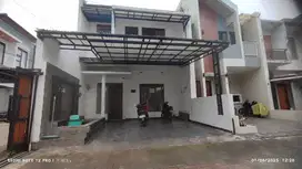 Rumah Komplek Dipalaya Dekat Polban