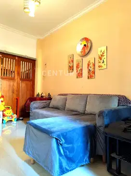 Rumah 2 Lantai Bagus Di Jl Rusa Jababeka, Sangat Strategis !