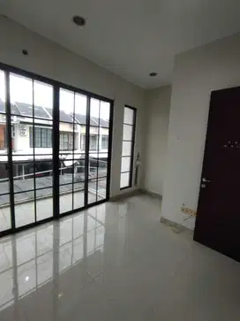 Dijual Cepat Rumah Ready Ada 3 AC Cluster East Asia Green Lake City