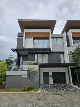 DIJUAL Rumah Ardea Lift Lantai Full Marmer Summarecon Gading Serpong