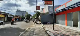 Ruko 1 lantai lokasi premium cocok untuk berbagai usaha di perum karaw