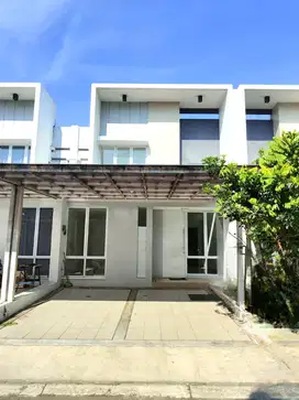 Rumah 2lt 6x15 90m type 4KT Cluster Yarra JGC Jakarta Garden City