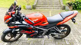 Kawasaki Ninja RR mulus pisan
