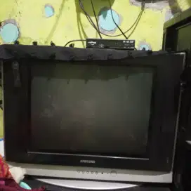 Jual tv tabung Samsung 21 inc + satle box