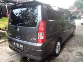 Nissan serena 2010 hws ( full original ) siap touring