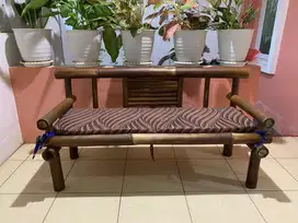 Kursi bambu untuk teras