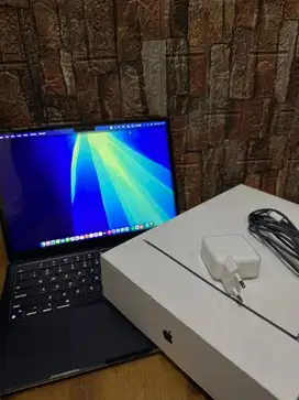 Apple Macbook Air M3 - 8/256gb - Midnight/Black/Hitam