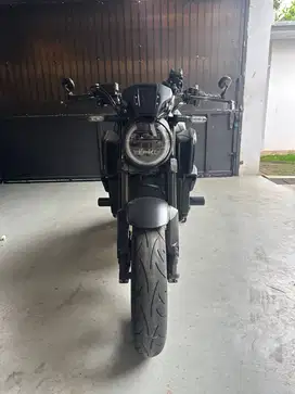Honda CB650R Black Edition 2023