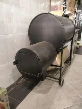 Hot and cold smoke bisa menggunakan kayu atau gas